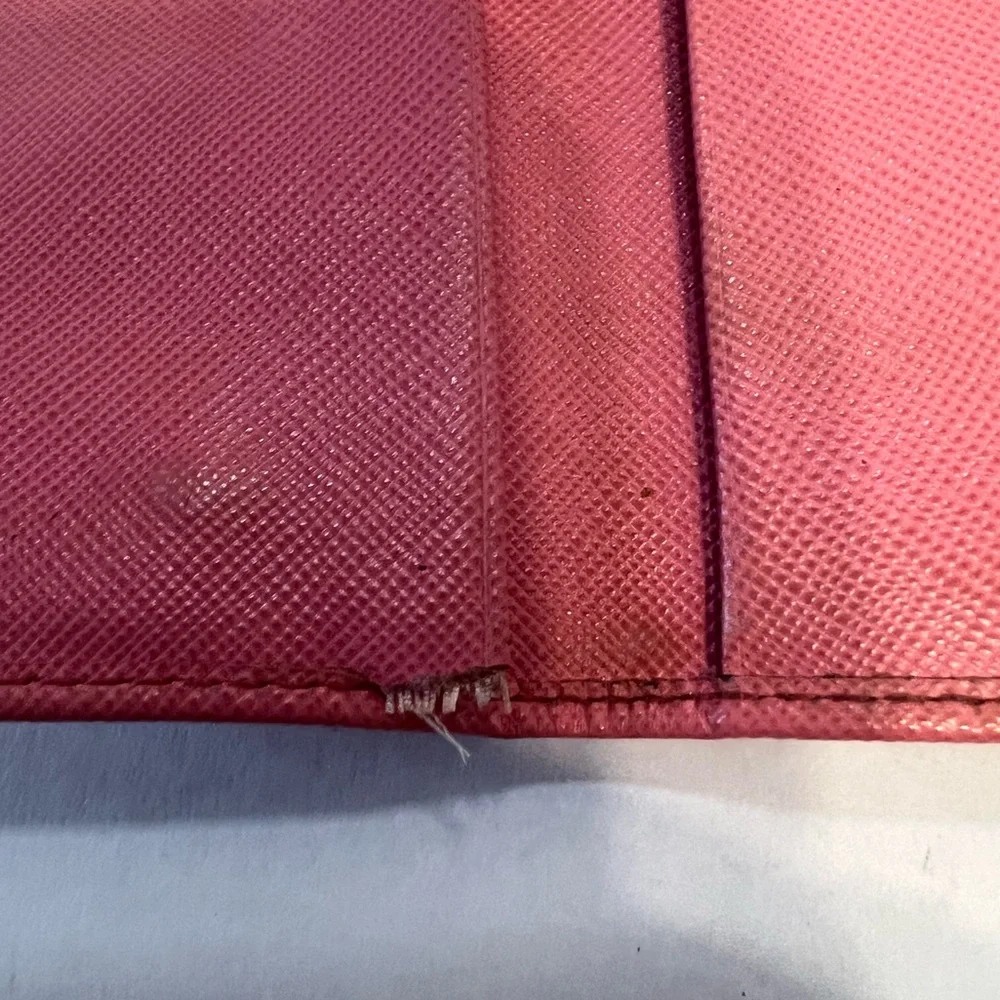 PRADA authentic Saffiano leather pink‎ key  card case with box